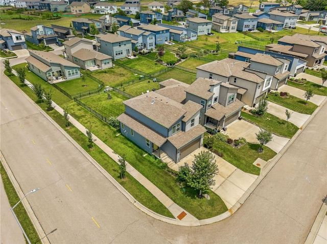 13334 W 180th Terrace, Overland Park, KS 66013
