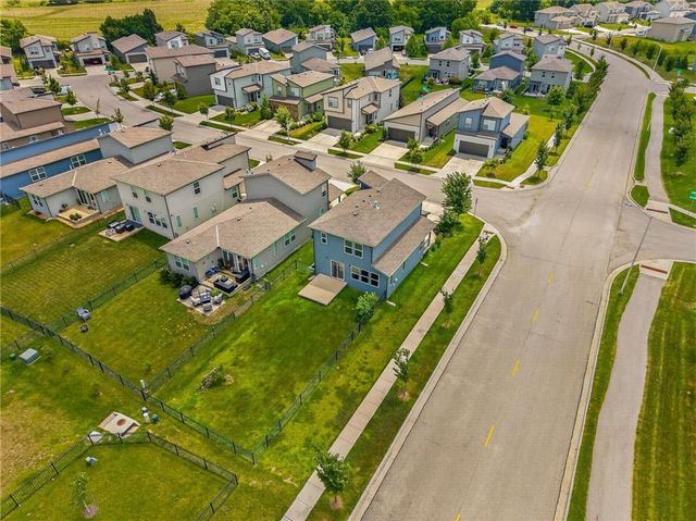 13334 W 180th Terrace, Overland Park, KS 66013