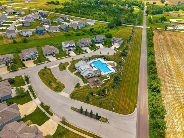 13334 W 180th Terrace, Overland Park, KS 66013
