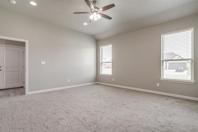 3332 Arrow Creek Drive, Granbury, TX 76049