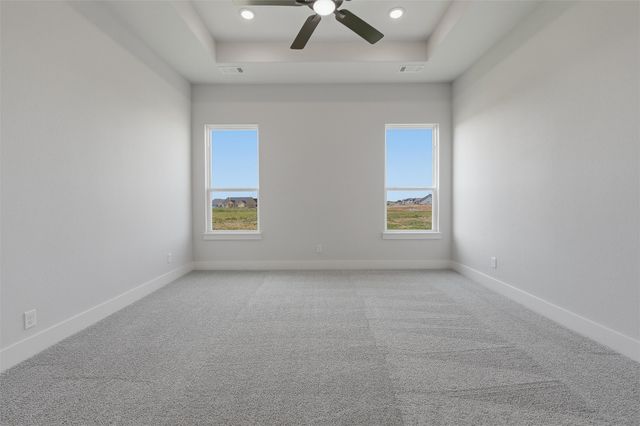 12421 Hornfels Drive, Krum, TX 76249