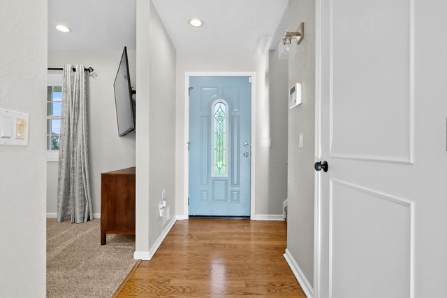 6091 S 30th Street, Kalamazoo, MI 49048