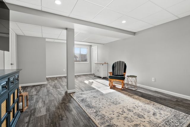 6091 S 30th Street, Kalamazoo, MI 49048