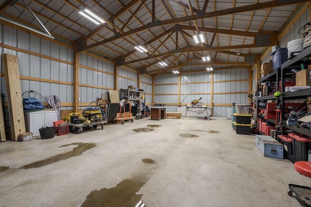6091 S 30th Street, Kalamazoo, MI 49048