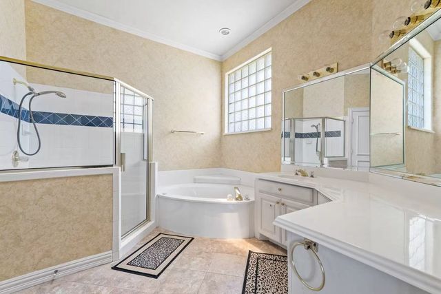 6512 Mesa Ridge Court, Fort Worth, TX 76137