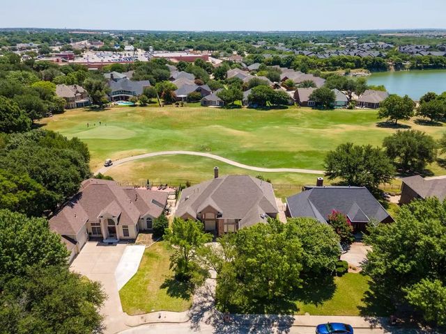 6512 Mesa Ridge Court, Fort Worth, TX 76137