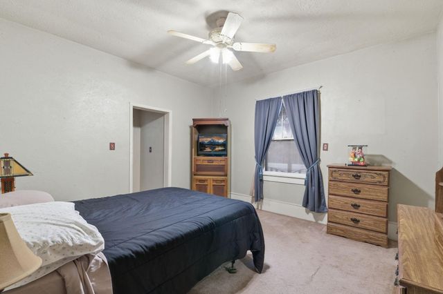 5305 Main Street, Santa Fe, TX 77510