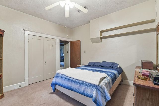 5305 Main Street, Santa Fe, TX 77510