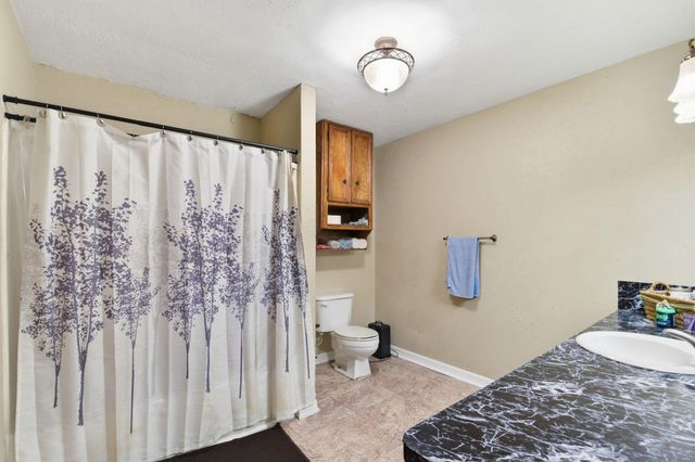 5305 Main Street, Santa Fe, TX 77510