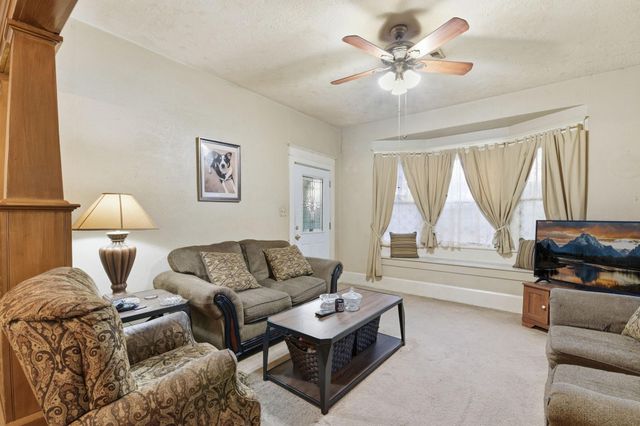 5305 Main Street, Santa Fe, TX 77510