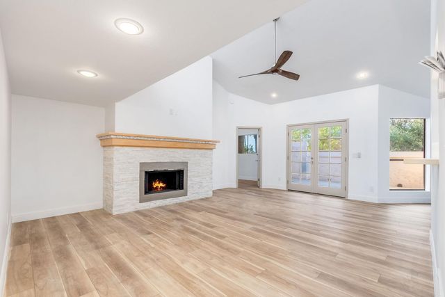 9709 E Mountain View Road Unit 2705, Scottsdale, AZ 85258