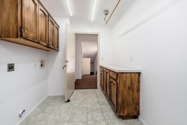 9709 E Mountain View Road Unit 2705, Scottsdale, AZ 85258