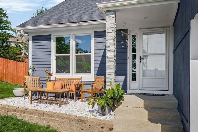 1120 NW 73rd Terrace, Kansas City, MO 64118