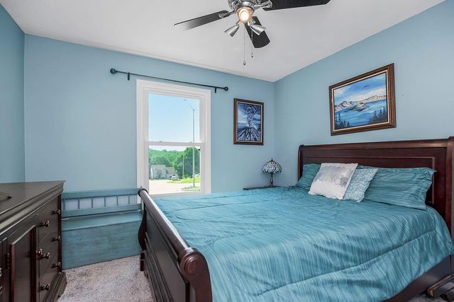 1120 NW 73rd Terrace, Kansas City, MO 64118