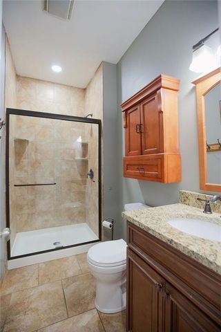 1120 NW 73rd Terrace, Kansas City, MO 64118