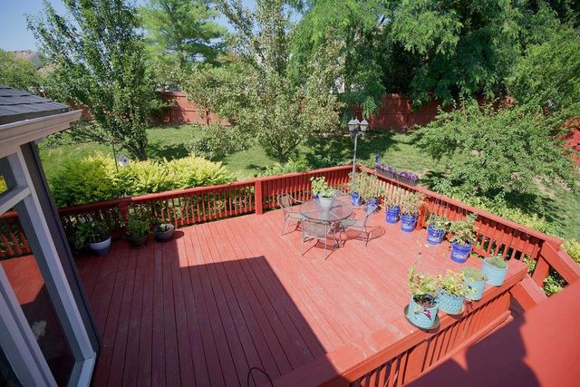1120 NW 73rd Terrace, Kansas City, MO 64118