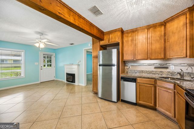 322 N Satilla Street, Kingsland, GA 31548