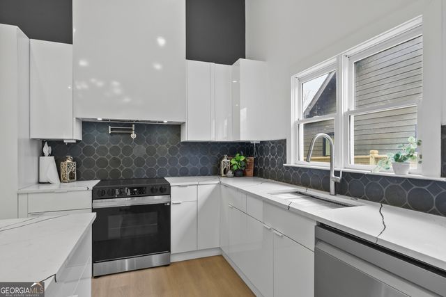 1051 Walker Avenue SE, Atlanta, GA 30316