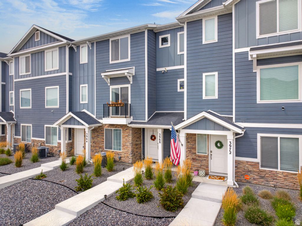 3968 N WILDCAT LN #330, Eagle Mountain, UT 84005 — exterior