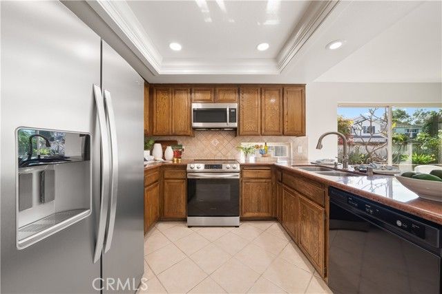 10 Alderbrook, Irvine, CA 92604