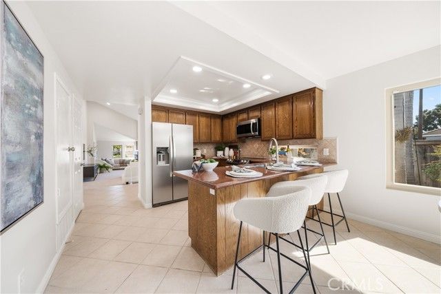 10 Alderbrook, Irvine, CA 92604