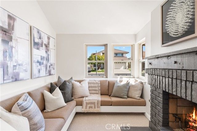 10 Alderbrook, Irvine, CA 92604