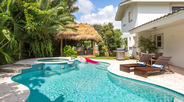 2003 Bay Drive, Pompano Beach, FL 33062