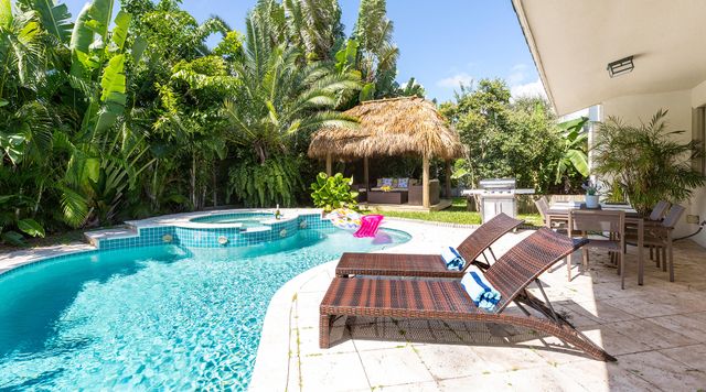 2003 Bay Drive, Pompano Beach, FL 33062