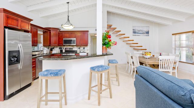 2003 Bay Drive, Pompano Beach, FL 33062