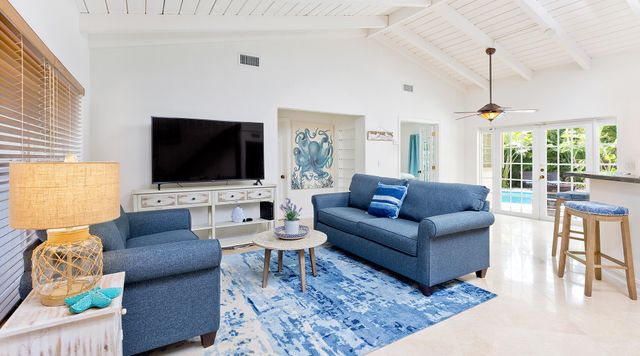 2003 Bay Drive, Pompano Beach, FL 33062