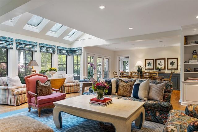 145 Woodley Road, Winnetka, IL 60093