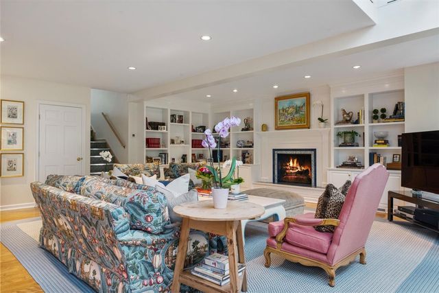 145 Woodley Road, Winnetka, IL 60093