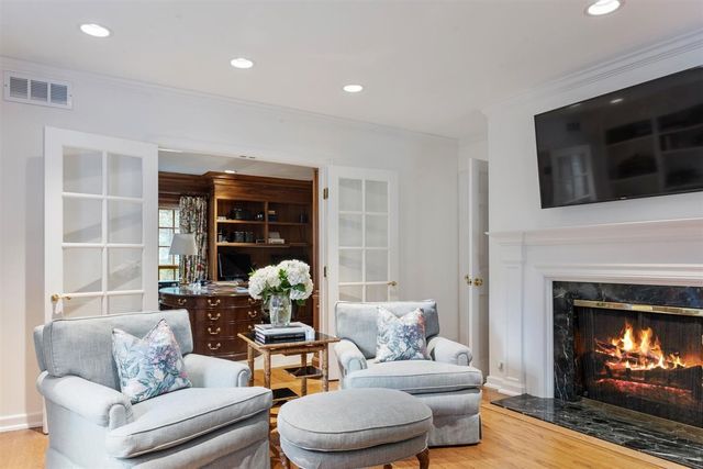 145 Woodley Road, Winnetka, IL 60093