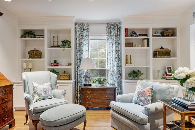 145 Woodley Road, Winnetka, IL 60093