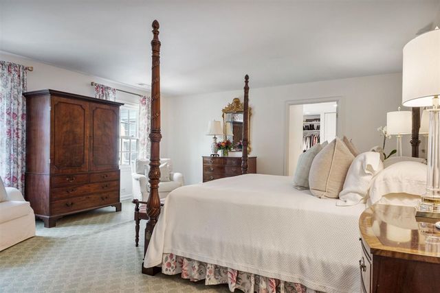 145 Woodley Road, Winnetka, IL 60093