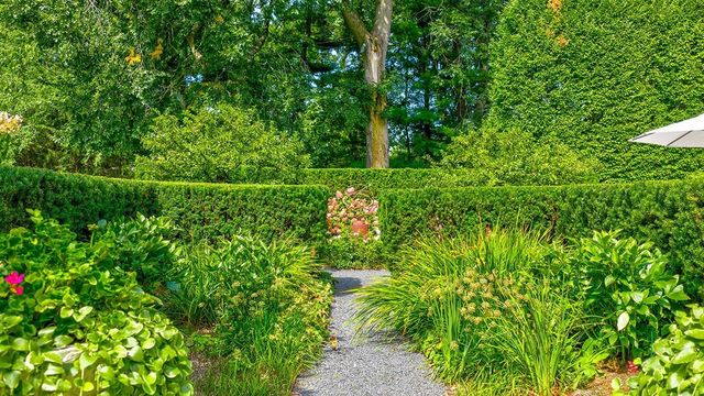 145 Woodley Road, Winnetka, IL 60093