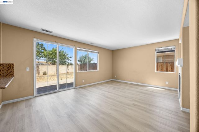 4528 Wagon Trail Way, Antioch, CA 94531