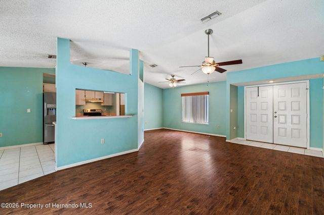 4235 Castle Avenue, Spring Hill, FL 34609