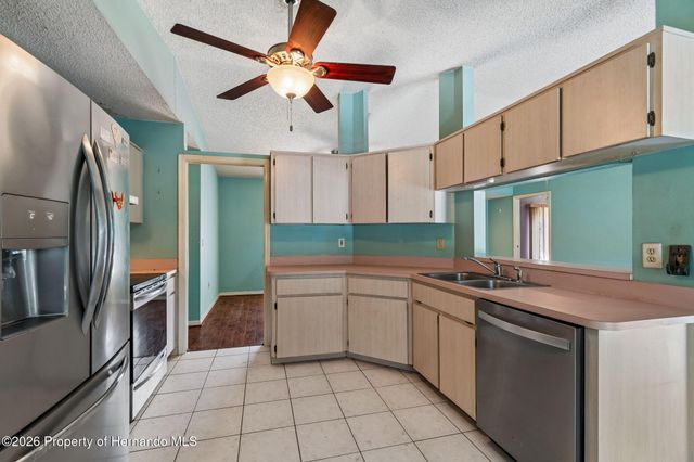 4235 Castle Avenue, Spring Hill, FL 34609