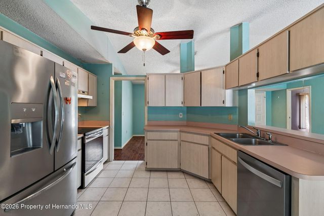 4235 Castle Avenue, Spring Hill, FL 34609