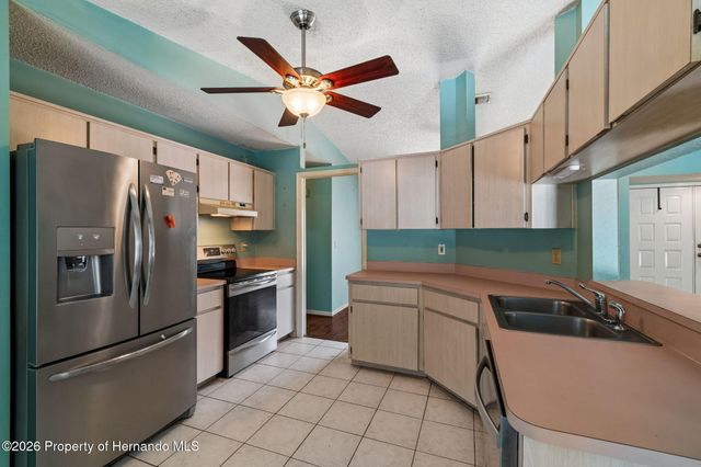 4235 Castle Avenue, Spring Hill, FL 34609