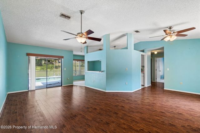 4235 Castle Avenue, Spring Hill, FL 34609