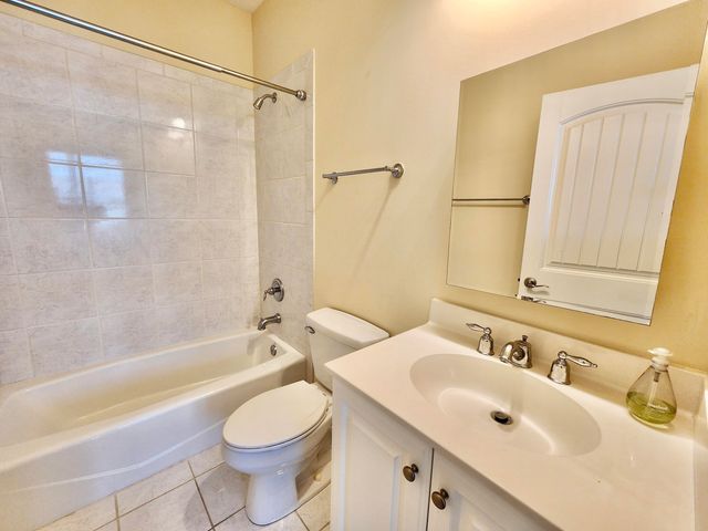 2003 Hopeman Lane, Mount Pleasant, SC 29466