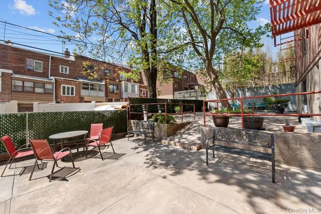 67-30 Dartmouth Street 2S, Forest Hills, NY 11375