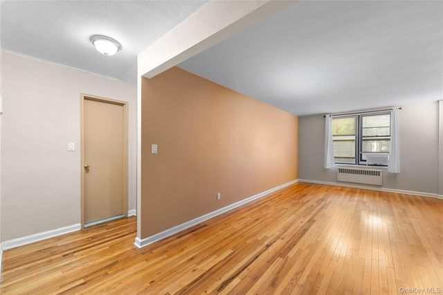 67-30 Dartmouth Street 2S, Forest Hills, NY 11375