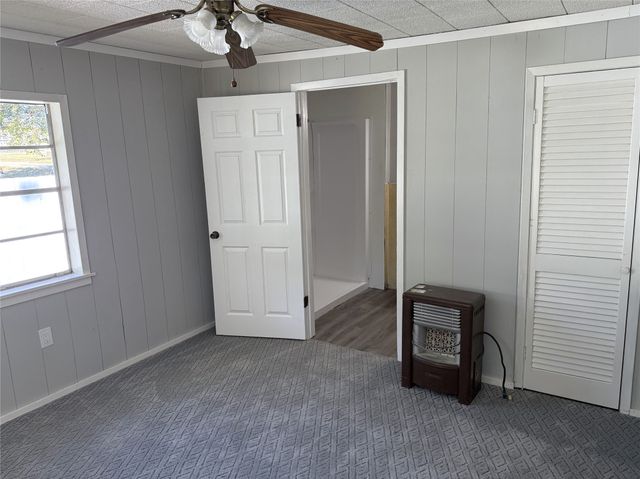 225 College Street, Roxton, TX 75477