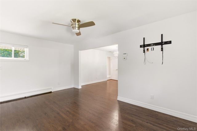 103 Wright Avenue, Deer Park, NY 11729