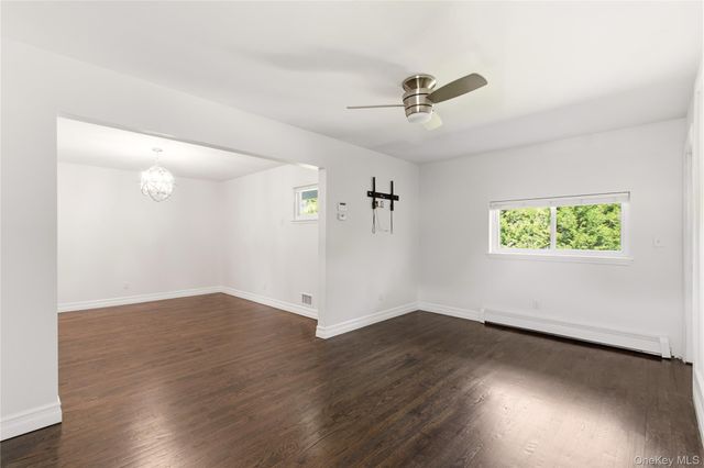 103 Wright Avenue, Deer Park, NY 11729