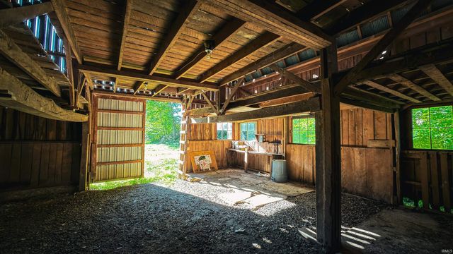 2 Beech Tree Road, Nineveh, IN 46164
