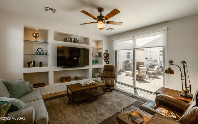 14016 E Voss Street, Vail, AZ 85641